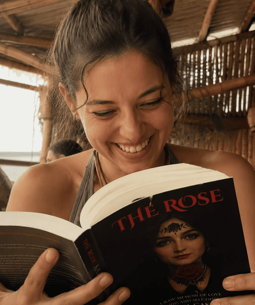 Ella reading a spicy poem from The Rose written by Carolina Casanova.